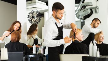 Benefits of online booking for a beauty salon