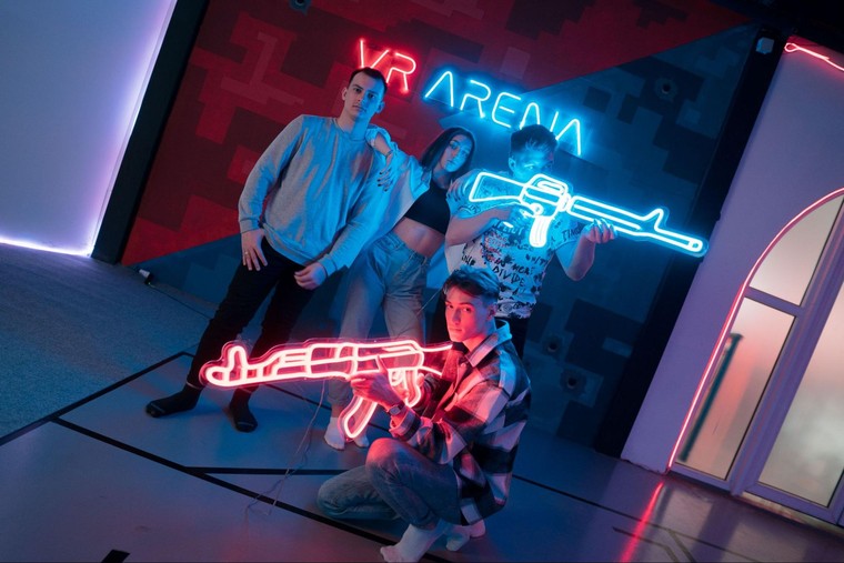 VR Арена в клубе виртуальной реальности